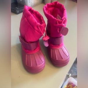 Kids Snow Boots - Kamik Hot Pink Size 11/12 (little kids)